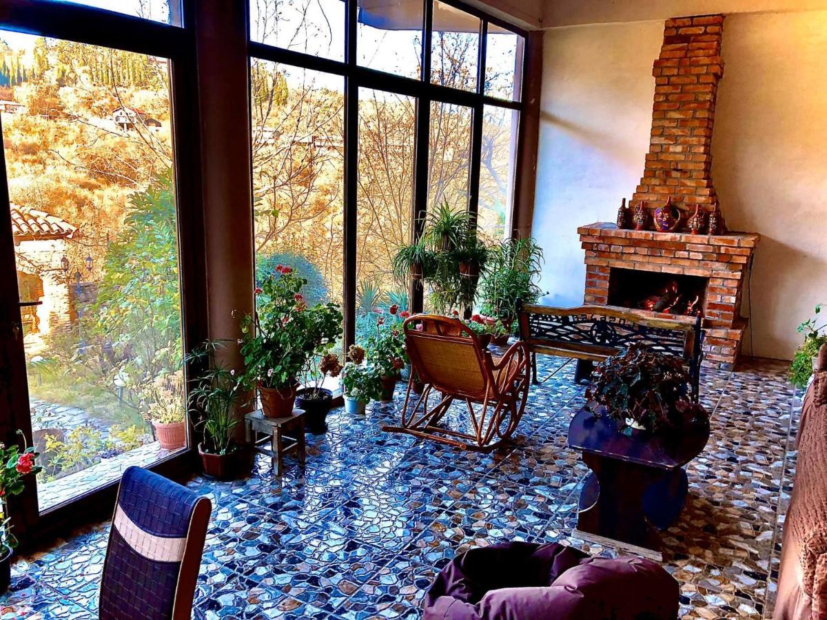 Mate Guesthouse Szenaki Kültér fotó