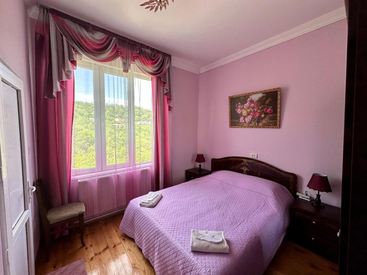 Mate Guesthouse Szenaki Kültér fotó