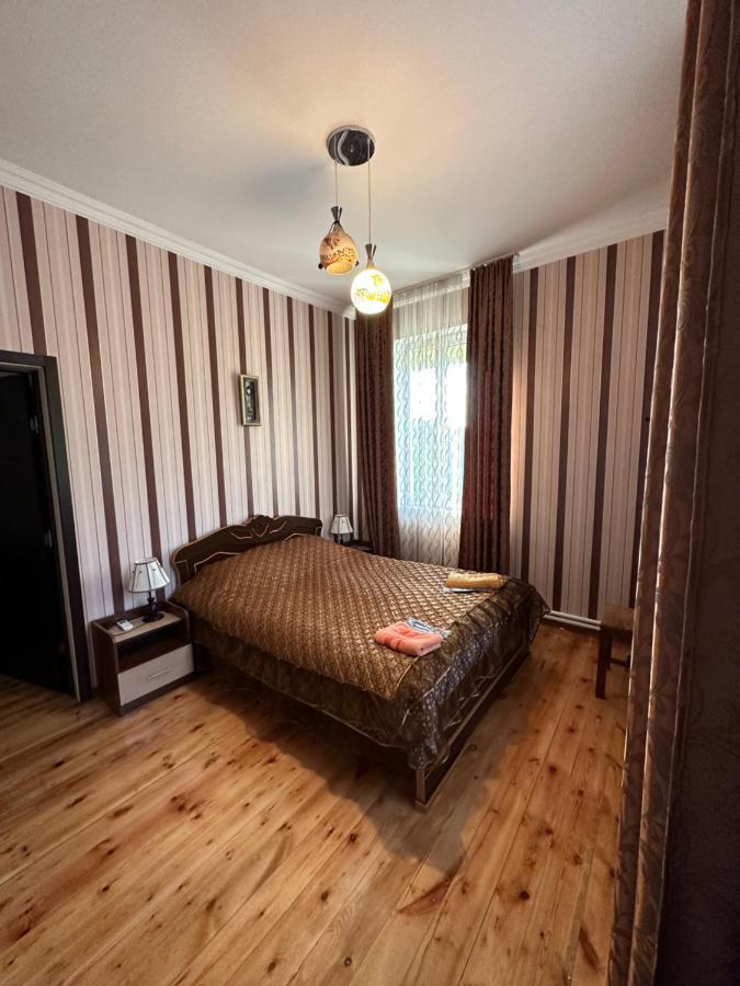 Mate Guesthouse Szenaki Kültér fotó